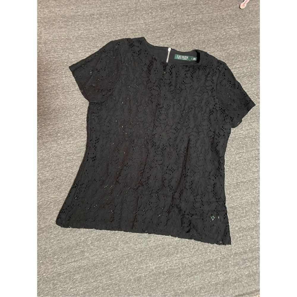 Women’s size Large two Blouse Bundle Business Casual Work Short sleeves Crochet - Picture 3 of 14